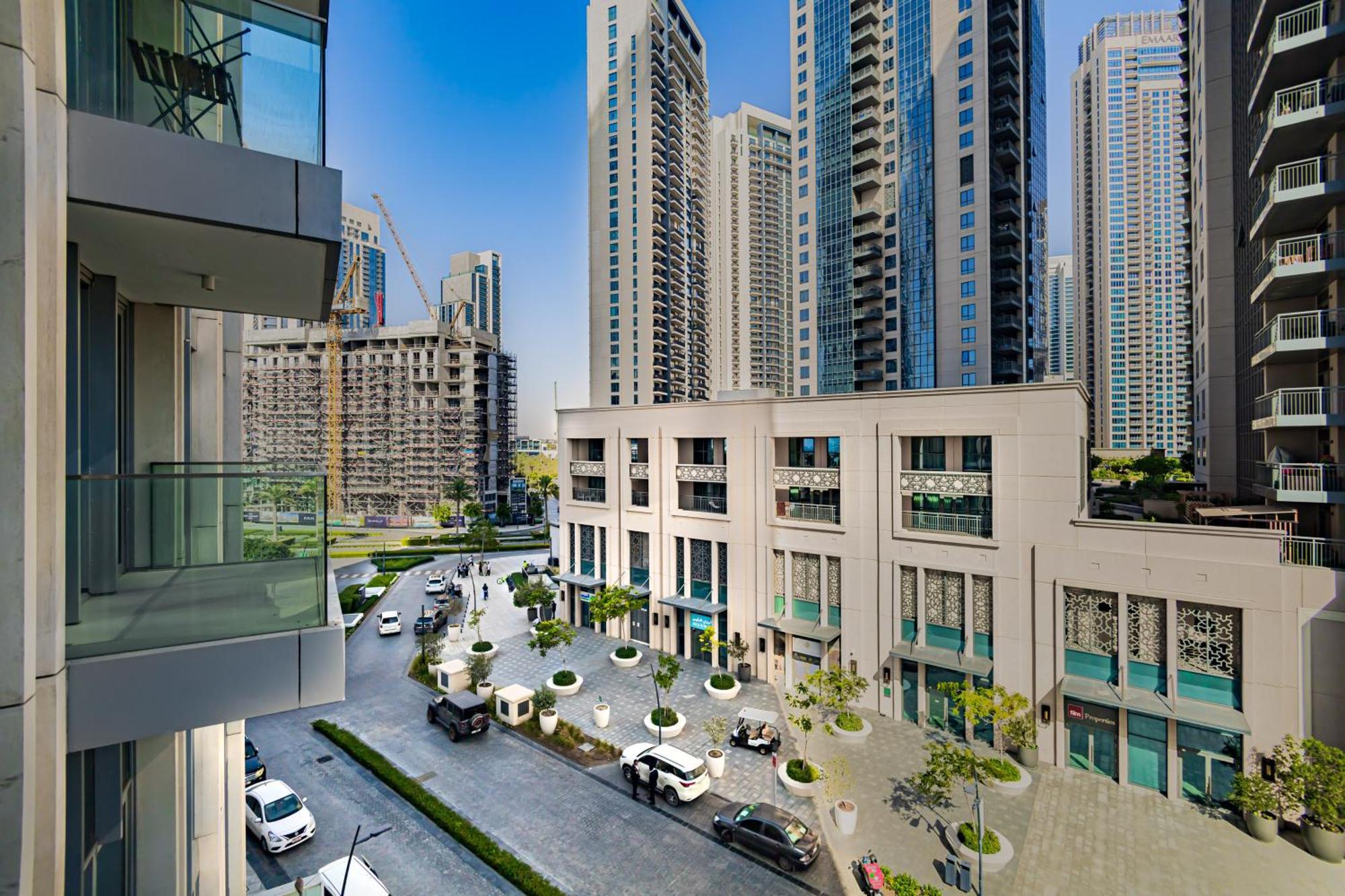 Apartment Burj Khalifa View & Creek Sea View