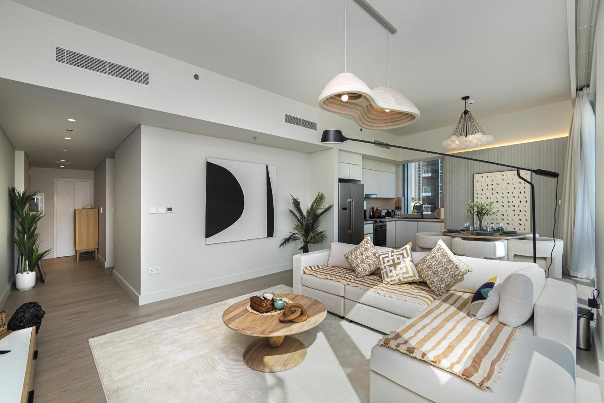 Burj Khalifa View & Creek Sea View Apartment Dubai