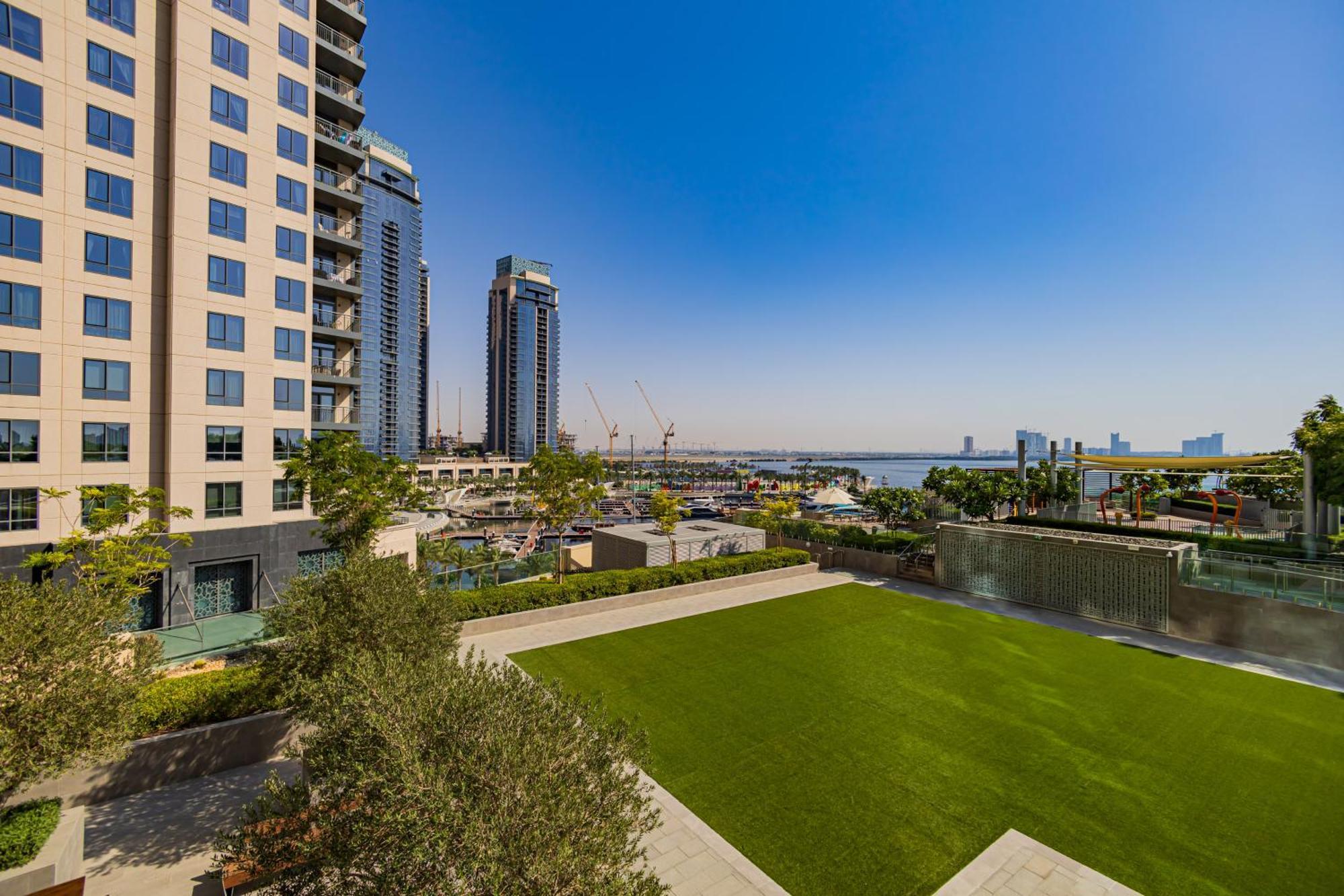 Apartment Burj Khalifa View & Creek Sea View Dubai